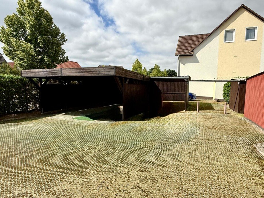 Carport Maisonettewohnung Neubrandenburg