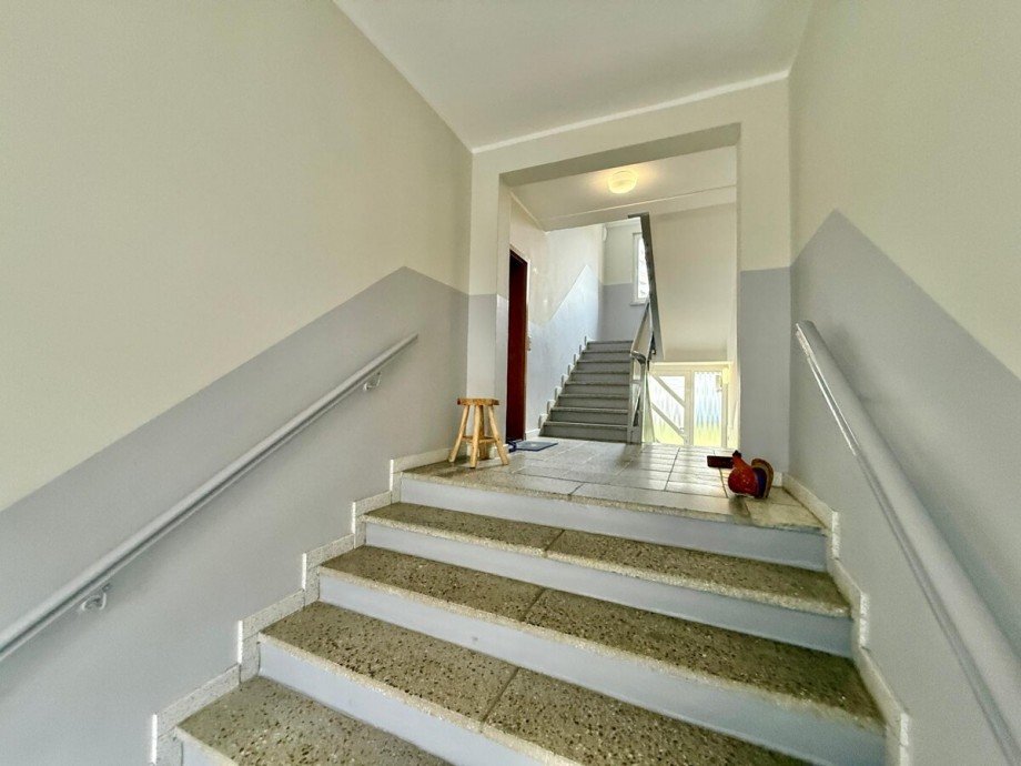 Treppenhaus Etagenwohnung Neubrandenburg