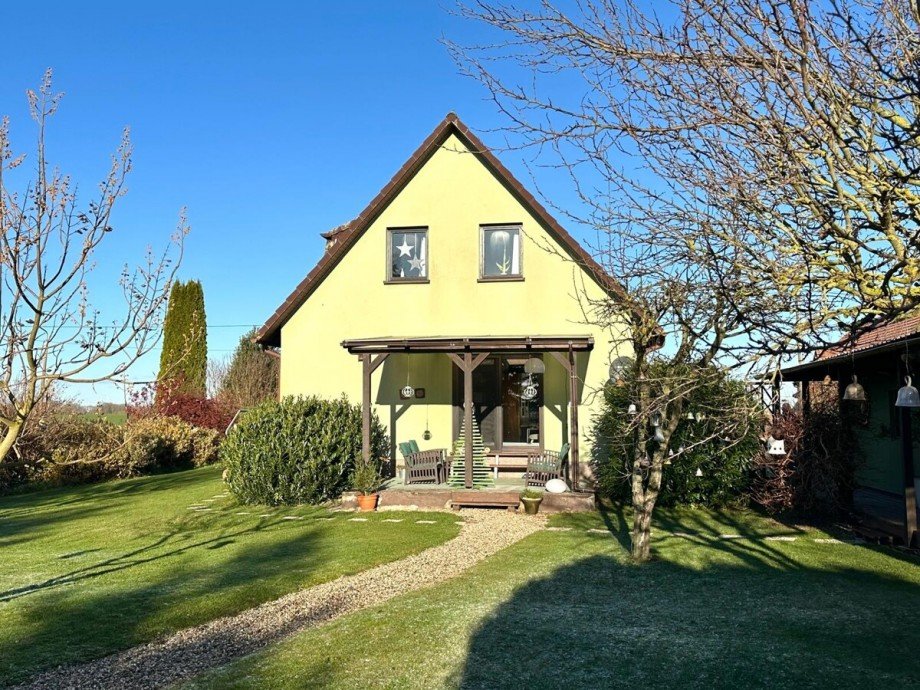 Hausansicht Hofseite Einfamilienhaus G�ritz