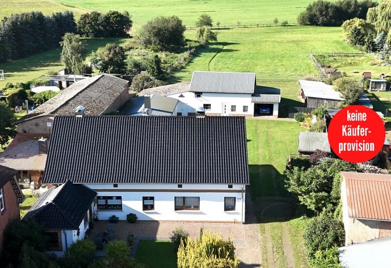 Hausansicht Heinrichswalde Einfamilienhaus HORN IMMOBILIEN ++ VERKAUFT! Pferdefreunde aufgepasst! Gro�z�giges Einfamilienhaus mit vielen Extras!