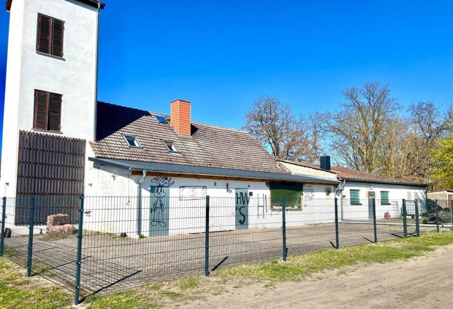 Geb�udeansicht Haus L�cknitz