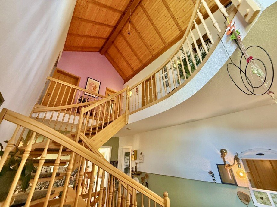 Treppe mit Empore Einfamilienhaus Neubrandenburg