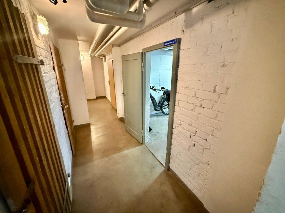 Flur Keller & Fahrradraum Etagenwohnung Neubrandenburg