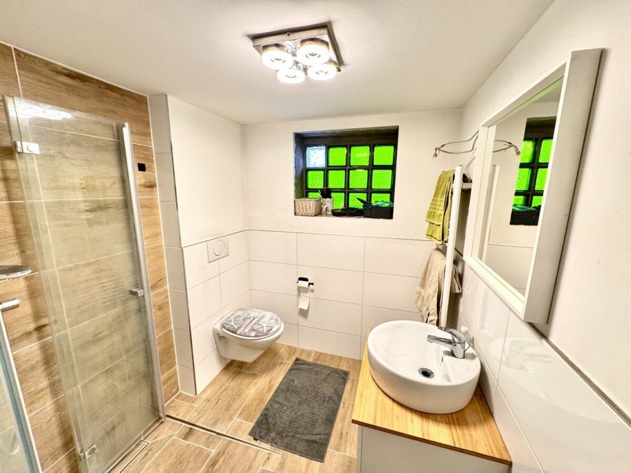 Bad mit Dusche Einfamilienhaus Pasewalk
