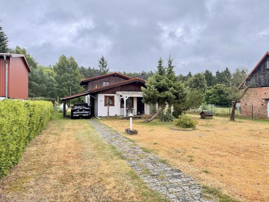 Hausansicht Einfamilienhaus Hintersee