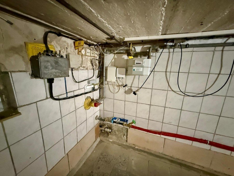 Keller Doppelhaush�lfte Neubrandenburg