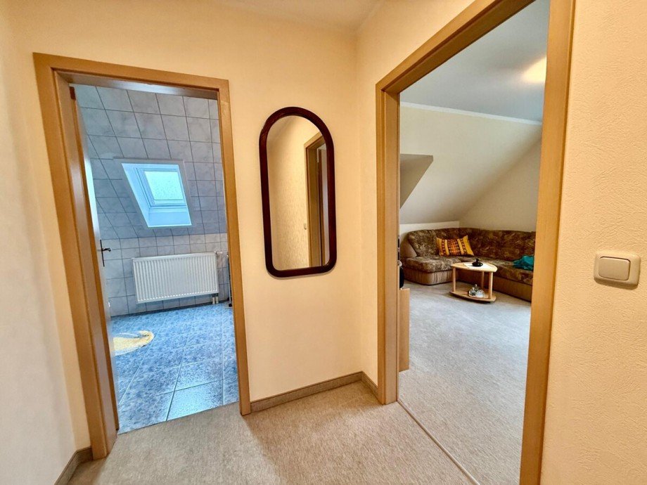 Flur DG Maisonettewohnung Neubrandenburg