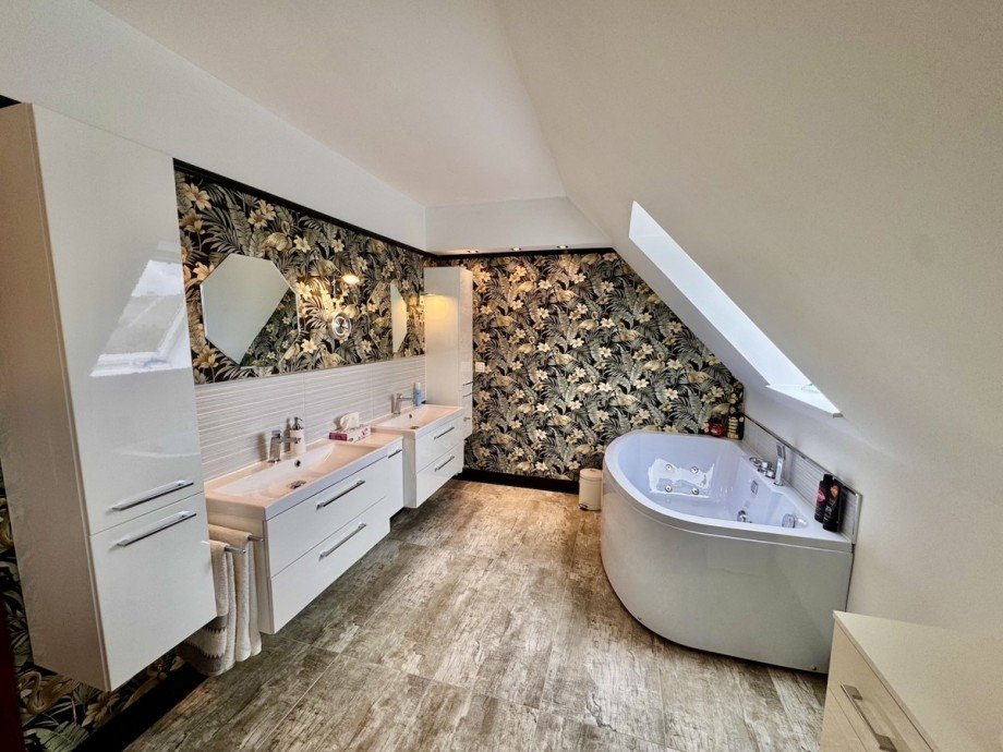 mit Badewanne Haus Gartz