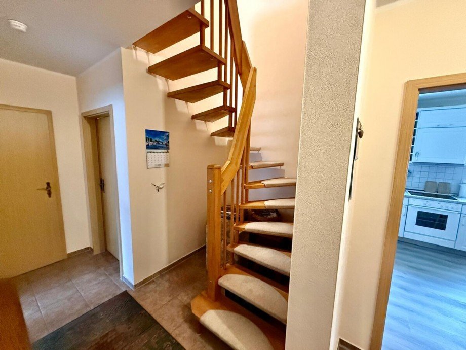 Treppe zum DG Maisonettewohnung Neubrandenburg