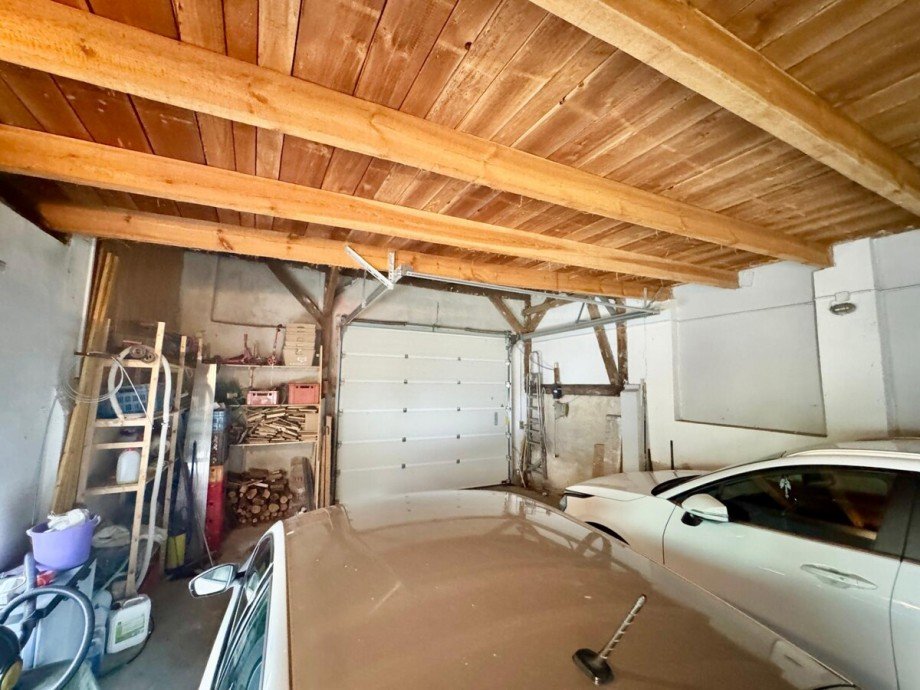 gro�e Garage Haus Strasburg