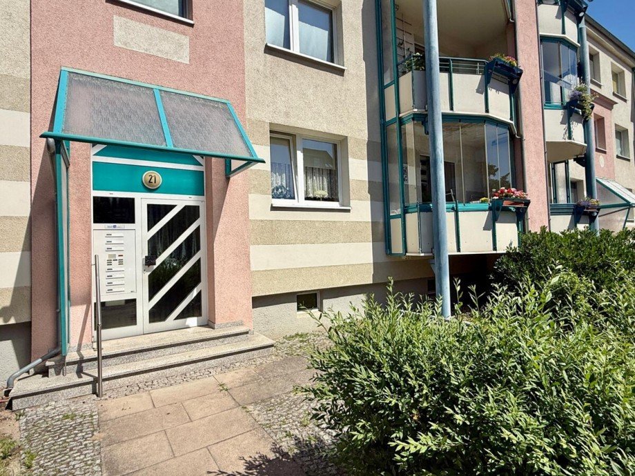 Hauseingang Erdgeschosswohnung Neubrandenburg