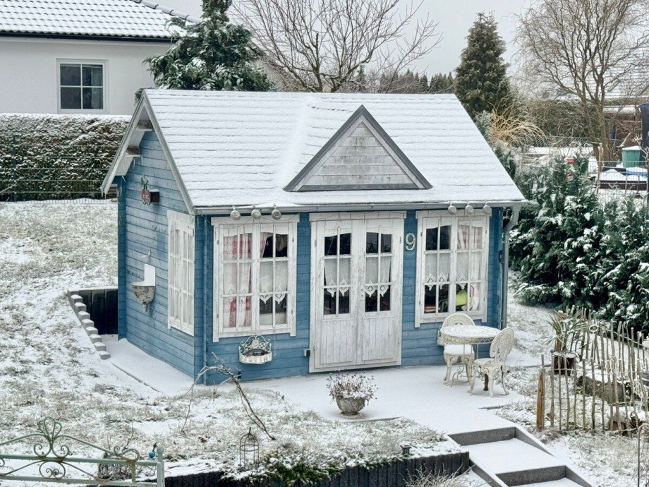 Gartenh�uschen Einfamilienhaus Neustrelitz