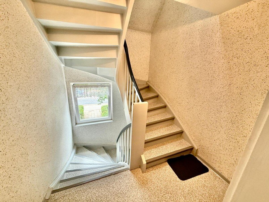 Treppenhaus Etagenwohnung Neubrandenburg
