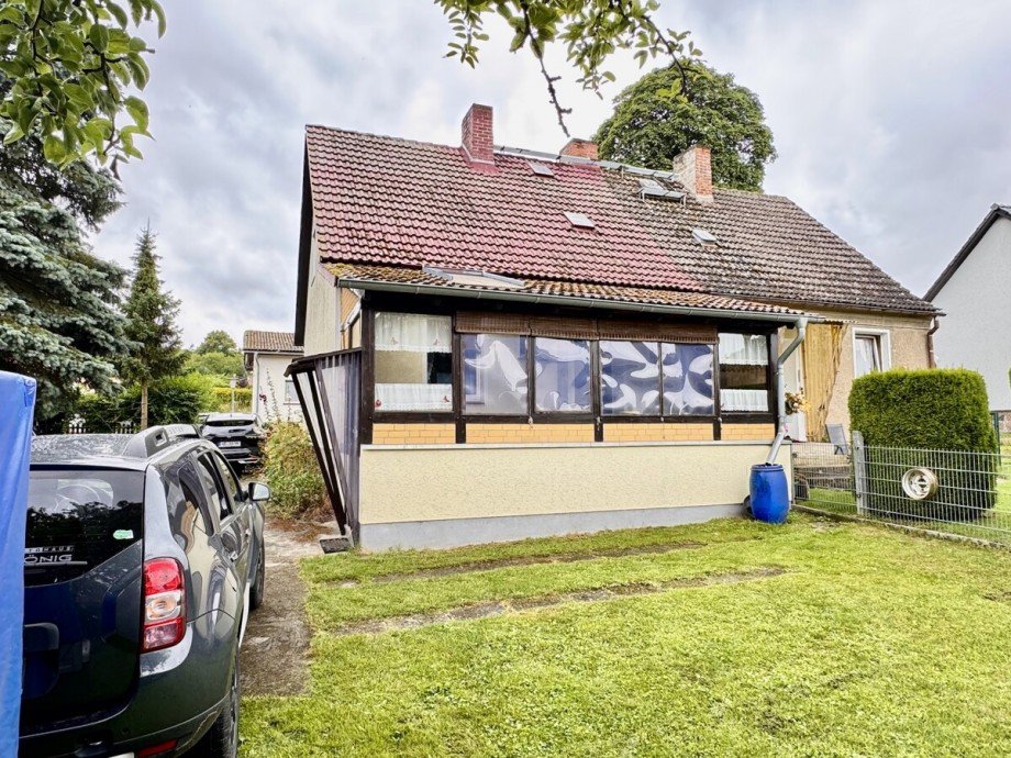 Hausansicht Doppelhaush�lfte Mescherin / Staffelde