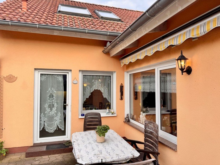 Terrasse Doppelhaush�lfte Friedland