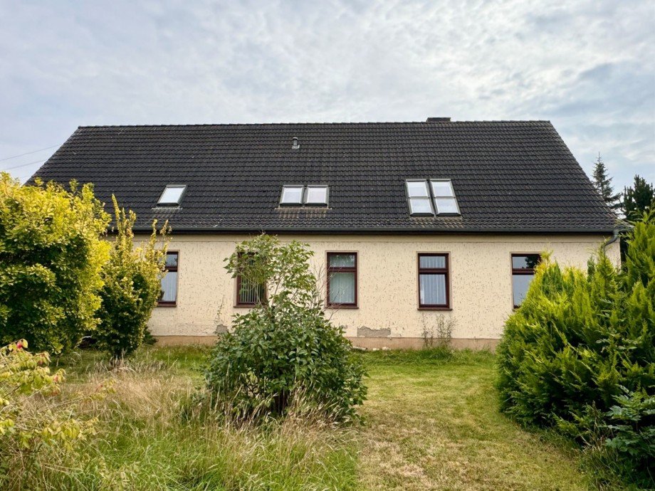 Hausansicht Haus Gro� Nemerow