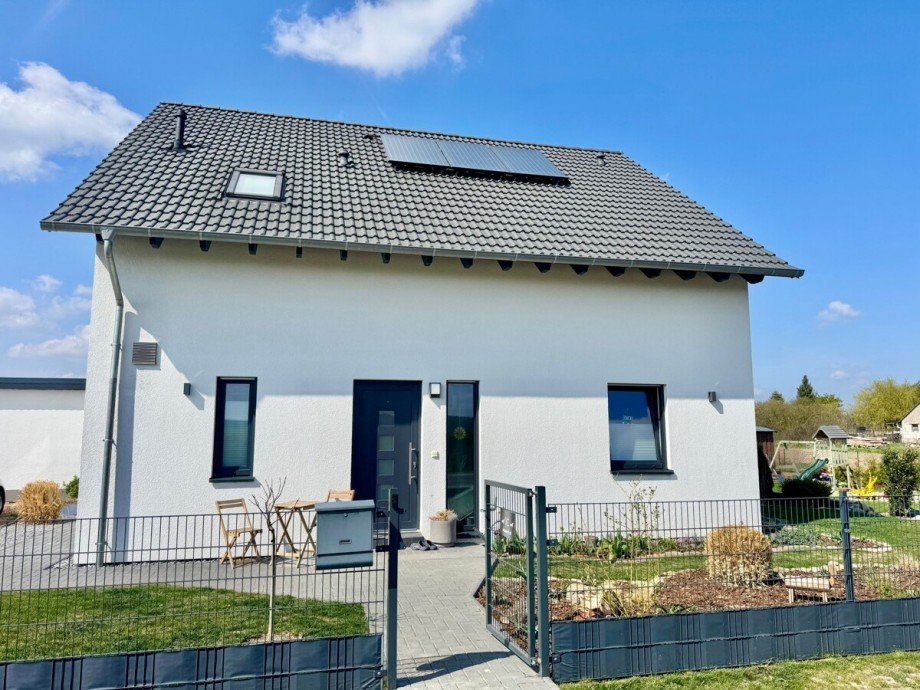 Hausansicht Einfamilienhaus Lindetal