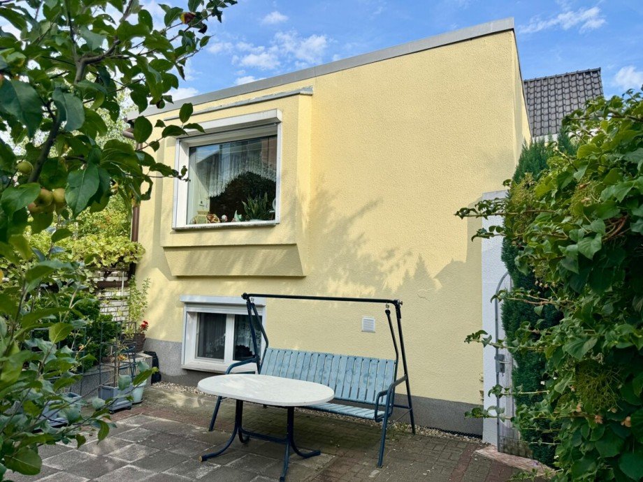 Hausansicht Grundst�ck Anbau Haus Neubrandenburg / S�dstadt
