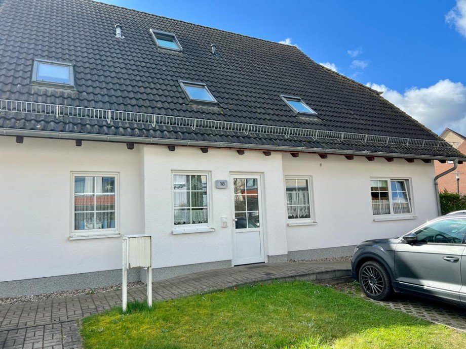 Hauseingang Erdgeschosswohnung Neubrandenburg