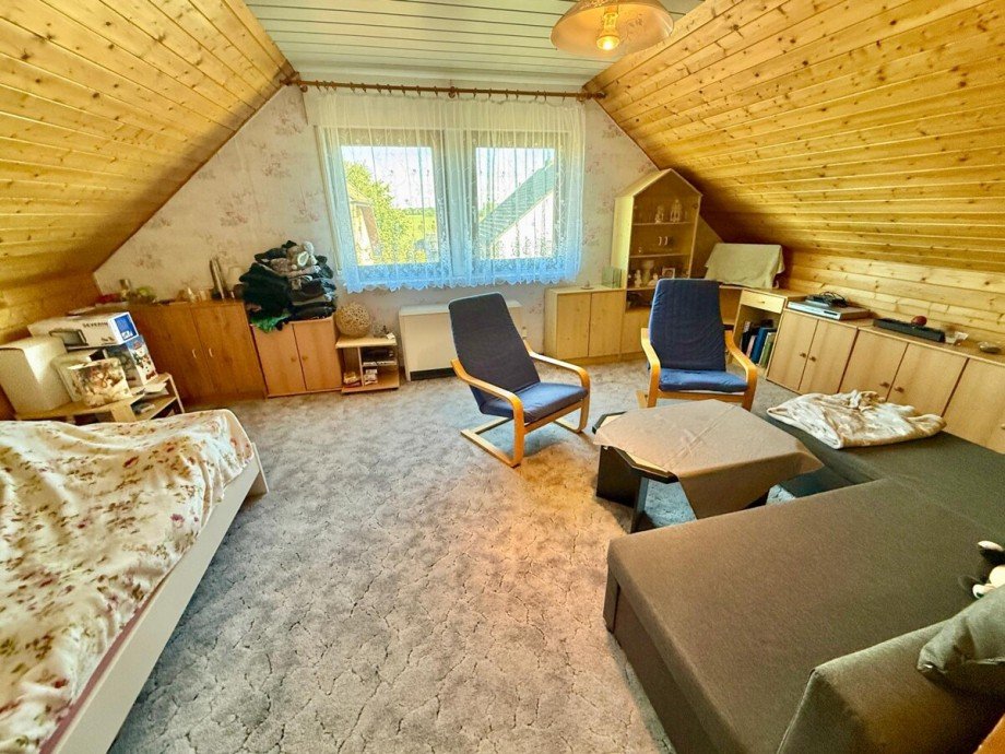 Zimmer 1 DG Einfamilienhaus Ihlenfeld