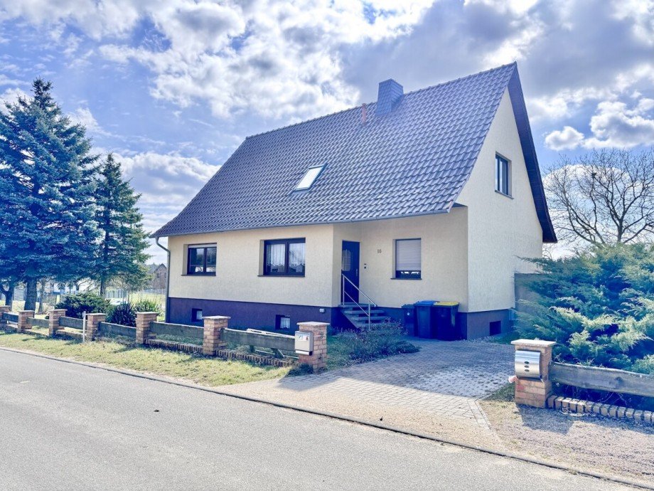 Hausansicht Einfamilienhaus Tantow