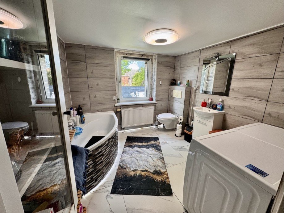 Bad Doppelhaush�lfte Gartz (Oder) / Hohenreinkendorf