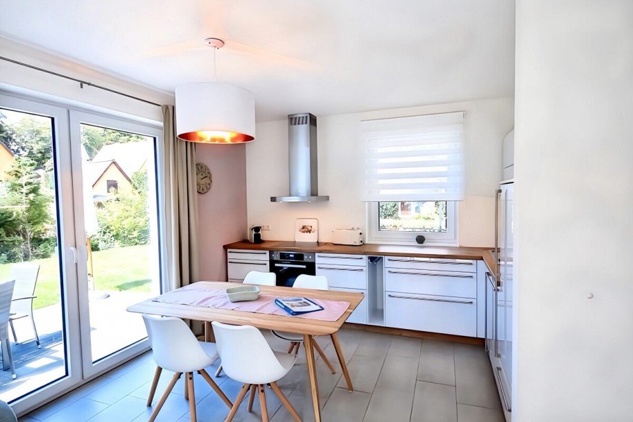 Einbauk�che und E�platz Ferienhaus R�bel/M�ritz