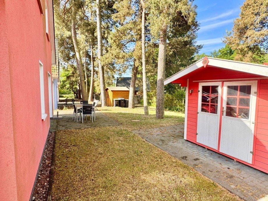 Grundst�ck mit Abstellschuppen Ferienhaus R�bel/M�ritz