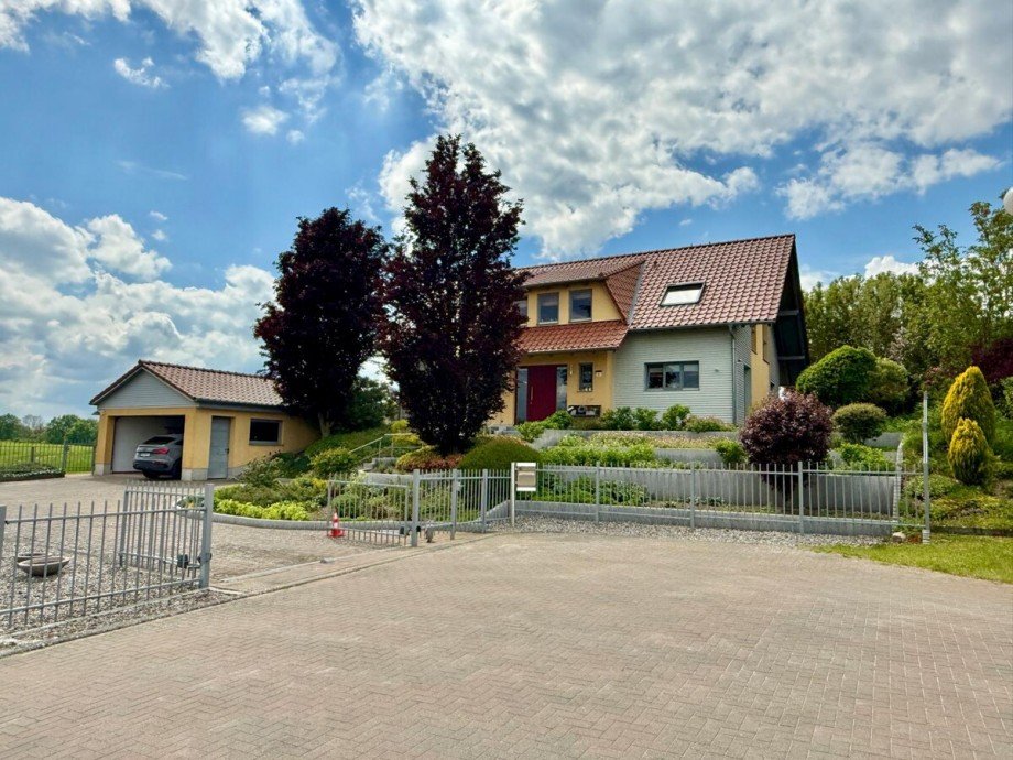 Einfamilienhaus mit Garage Einfamilienhaus Penzlin