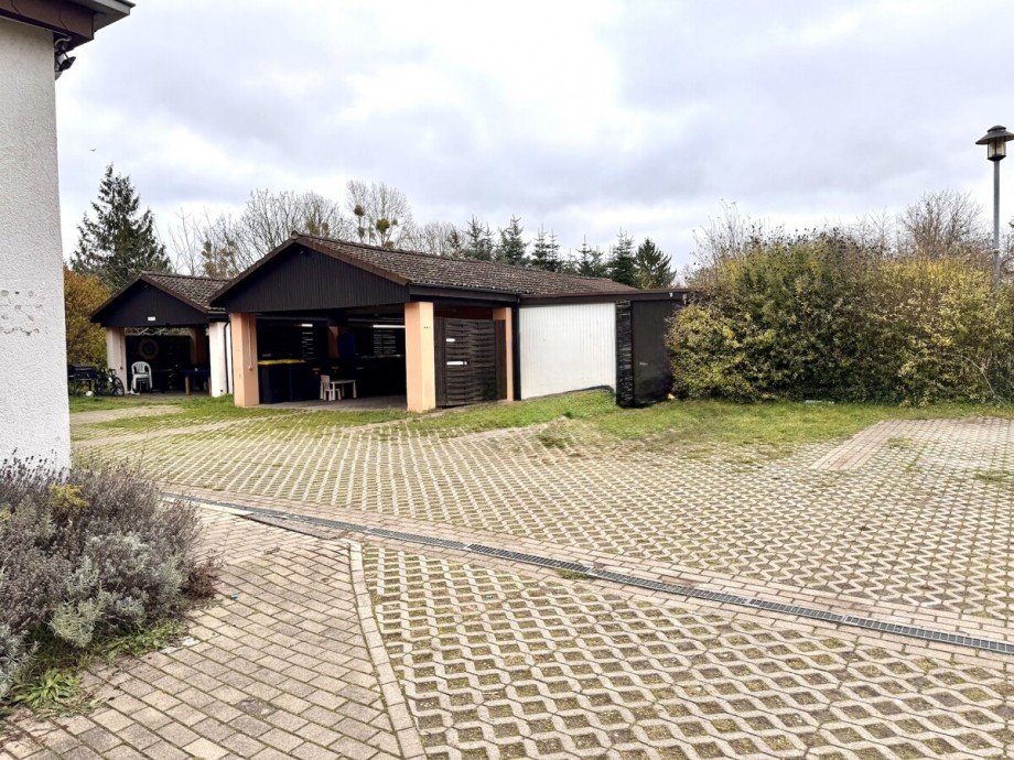 Carport Mehrfamilienhaus Tantow