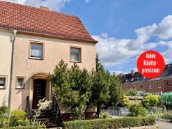 Hauptbild HORN IMMOBILIEN ++ Neubrandenburg Vogelviertel, Haus mit Grundst�ck, Terrasse und 3 Garagen