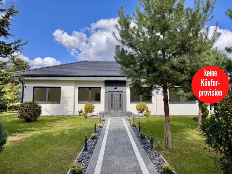 Einfamilienhaus in Viereck Viereck Einfamilienhaus HORN IMMOBILIEN ++ VERKAUFT! Haus in Viereck bei Pasewalk, Baujahr 2022, W�rmepumpe