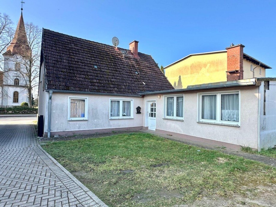 Hausansicht Einfamilienhaus Ducherow