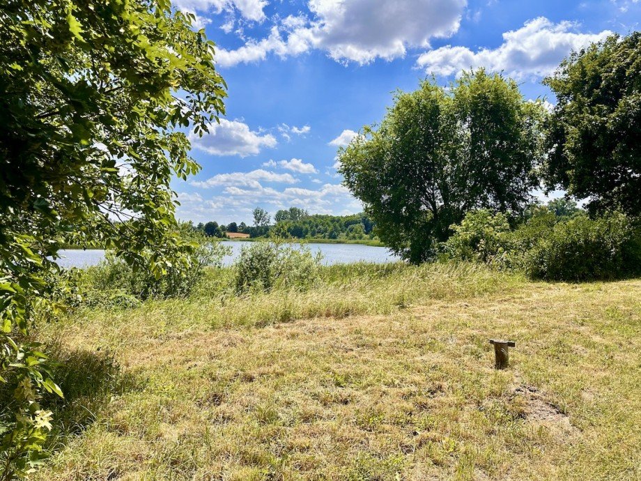 Wiese Einfamilienhaus Krackow / Lebehn