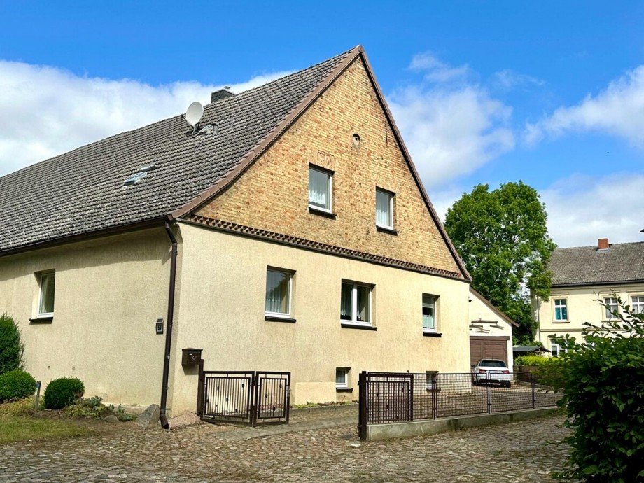 Giebelansicht Landhaus Uckerland / Milow