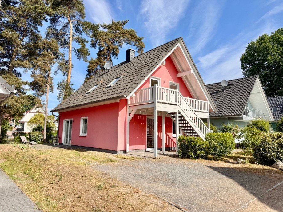 PKW-Stellpl�tze Ferienhaus R�bel/M�ritz
