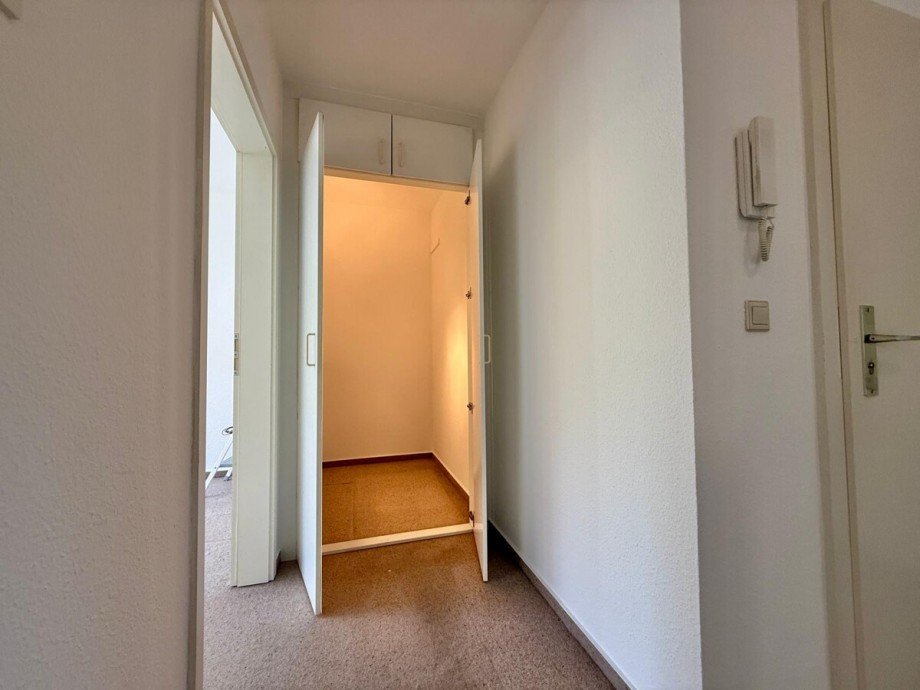 Abstellraum Flur Erdgeschosswohnung Neubrandenburg
