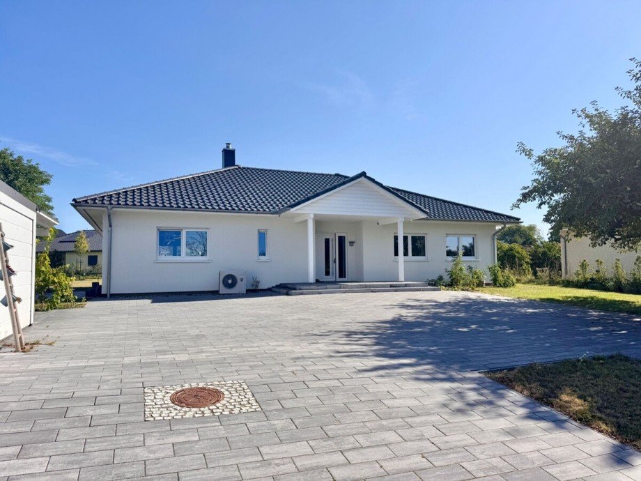 Hausansicht Einfamilienhaus Sponholz