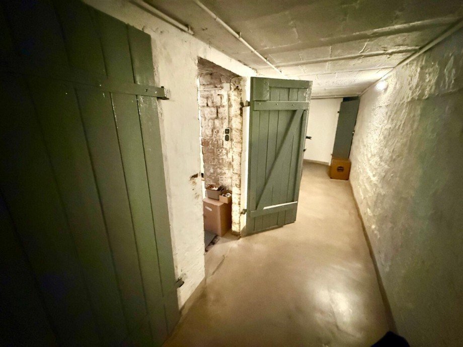 Flur Keller Etagenwohnung Neubrandenburg