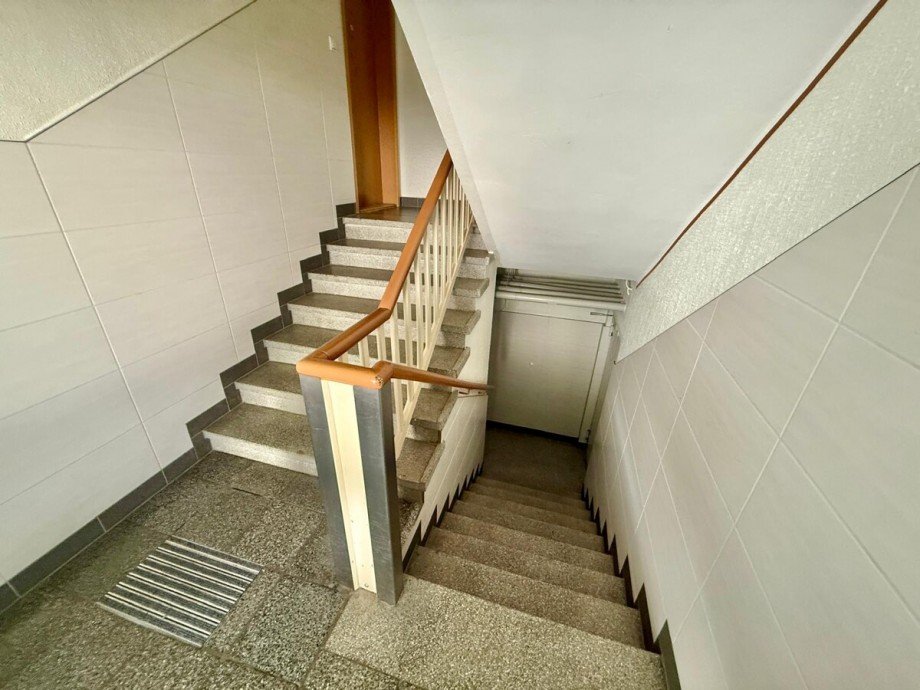 Zugang Keller Dachgeschosswohnung Neubrandenburg