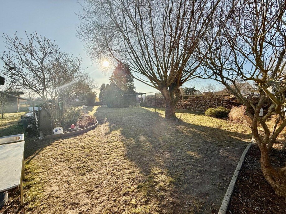 Garten Doppelhaush�lfte Bassow