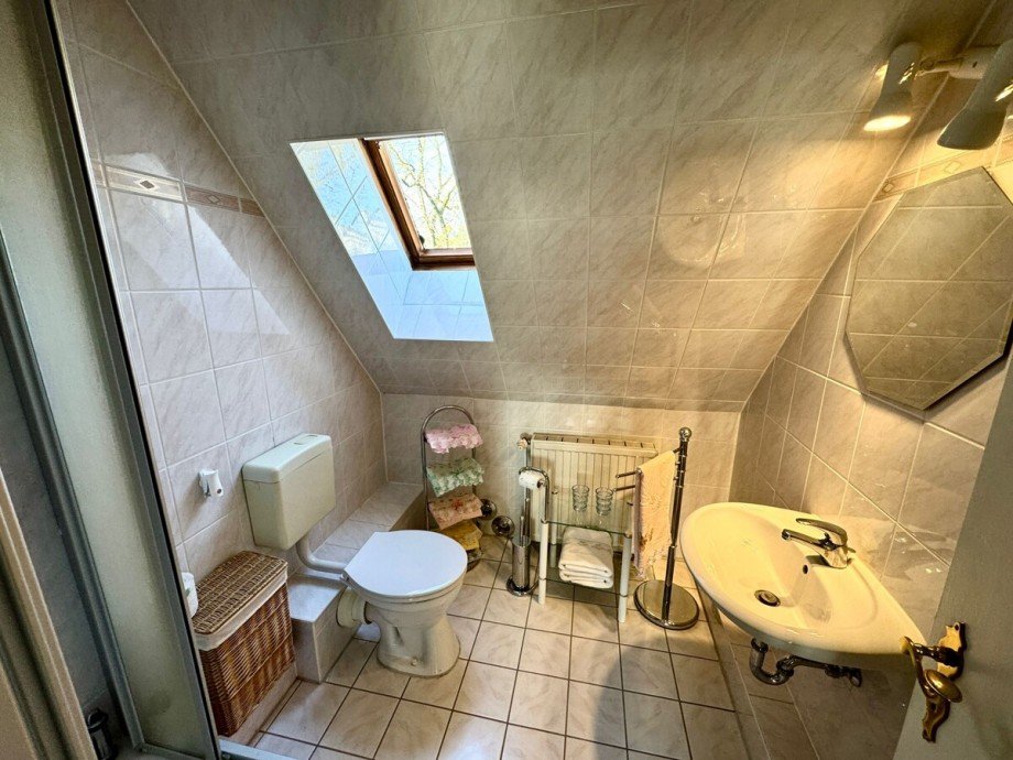 Bad Dachgeschoss Reihenmittelhaus Neustrelitz