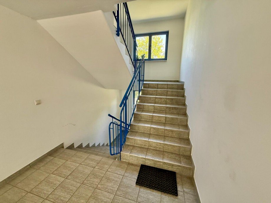 Treppenhaus Erdgeschosswohnung Neubrandenburg