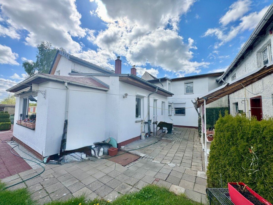 Hausansicht R�ckseite Einfamilienhaus Strasburg