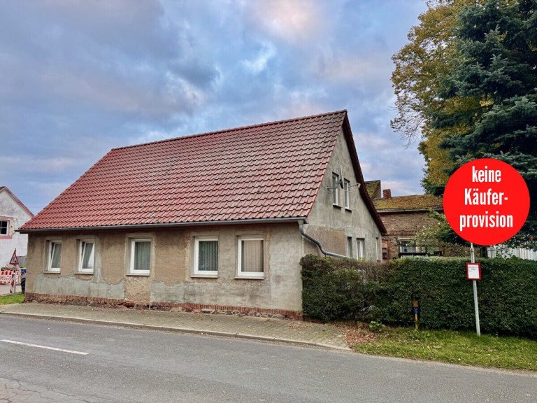 Einfamilienhaus in Hohenreinkendorf Gartz (Oder) / Hohenreinkendorf Einfamilienhaus HORN IMMOBILIEN ++ Einfamilienhaus bei Gartz/Oder in ruhiger Lage und mit Ausbaureserve