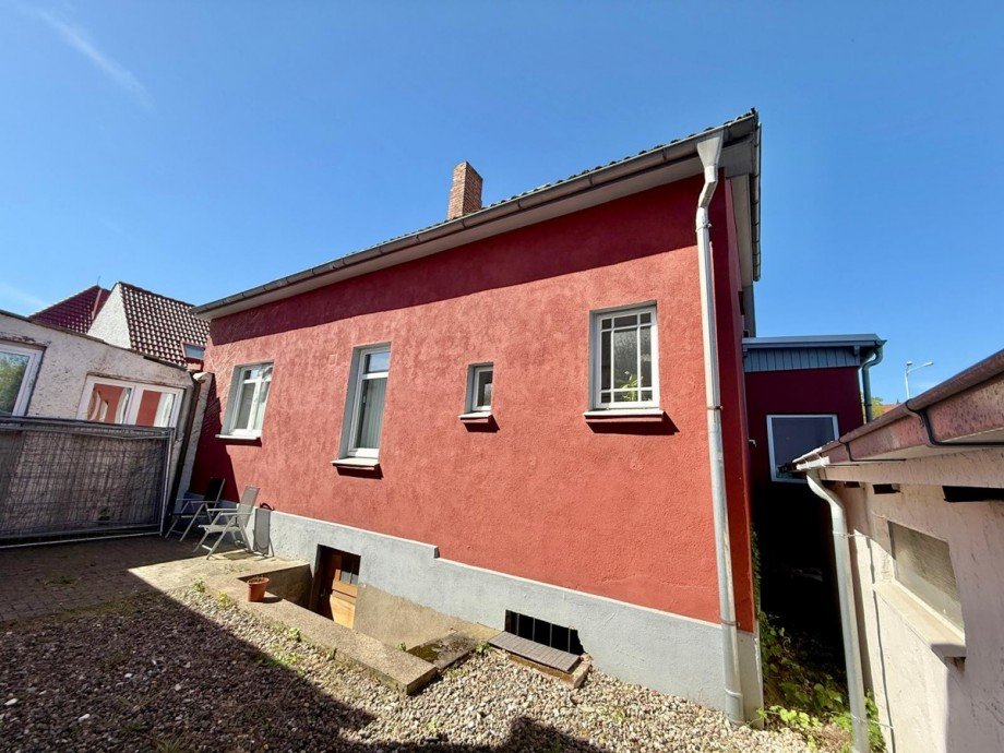 R�ckseite Haus Neubrandenburg