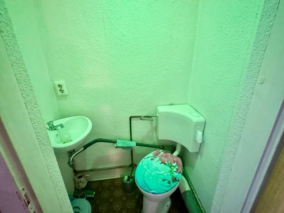 G�ste-WC im Dachgeschoss Doppelhaush�lfte Burg Stargard