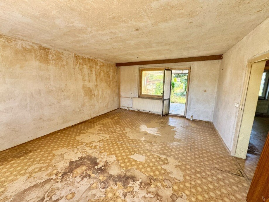 Zimmer Doppelhaush�lfte Neubrandenburg
