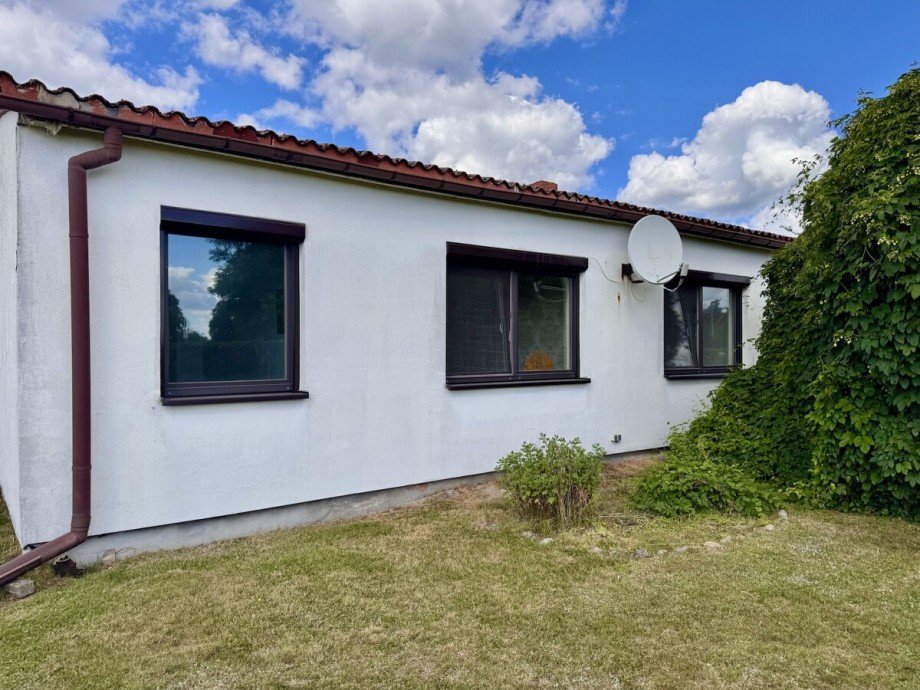 Hausansicht Reihenmittelhaus Viereck