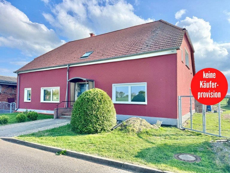 Hausanischt Kublank Einfamilienhaus HORN IMMOBILIEN ++ gro�es Haus, gro�es Grundst�ck in Randlage und nur ca. 15 km bis Neubrandenburg